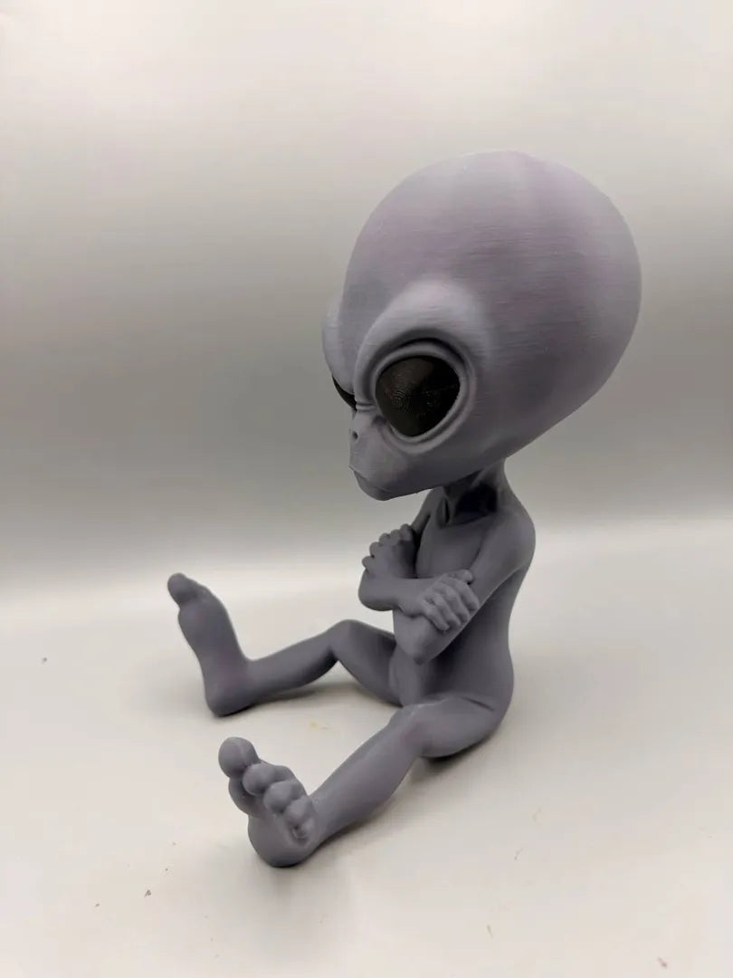 Grumpy Alien sculpture, three-quarter view
