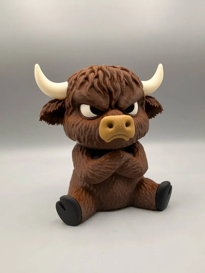 Grumpy Highland Cow sculpture, three-quarter view