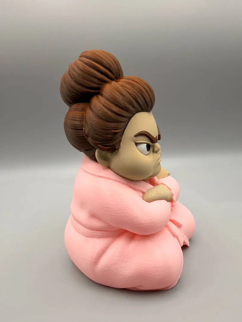 Grumpy Mom sculpture, three-quarter view