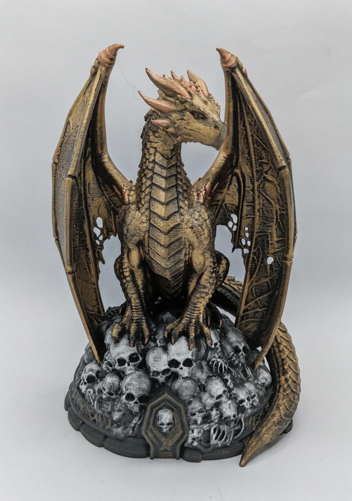 Necro Dragon – Skull Throne, front view