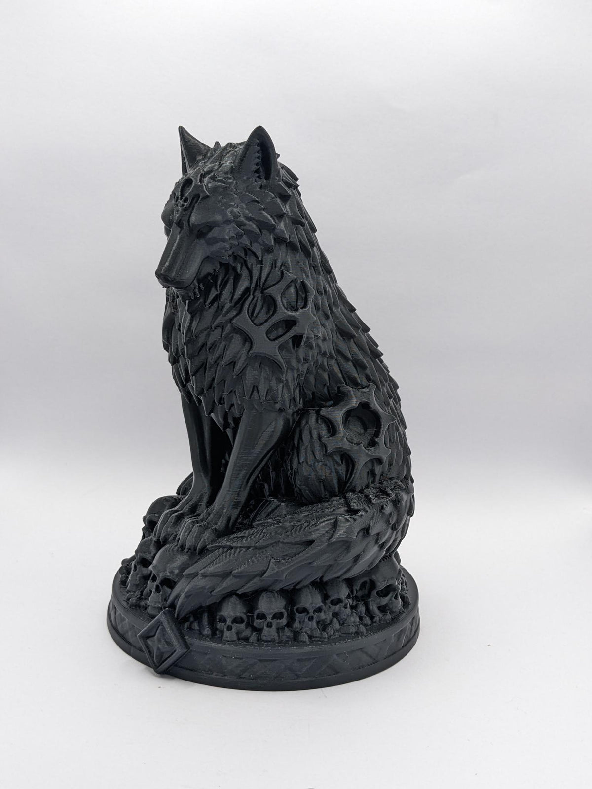 Necro Wolf – Premium Sculpture