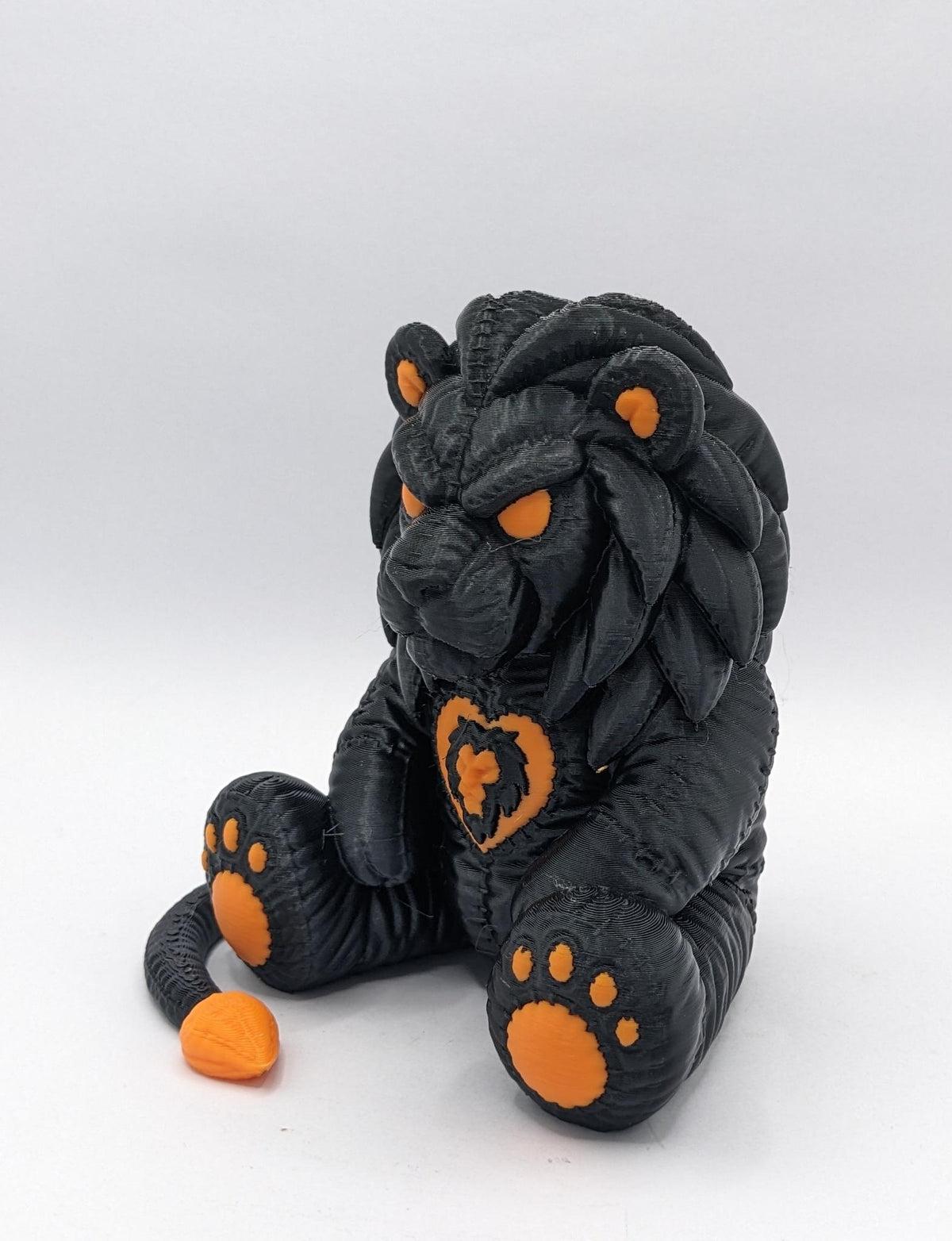 Stitchborn Lion – Dark Plush King