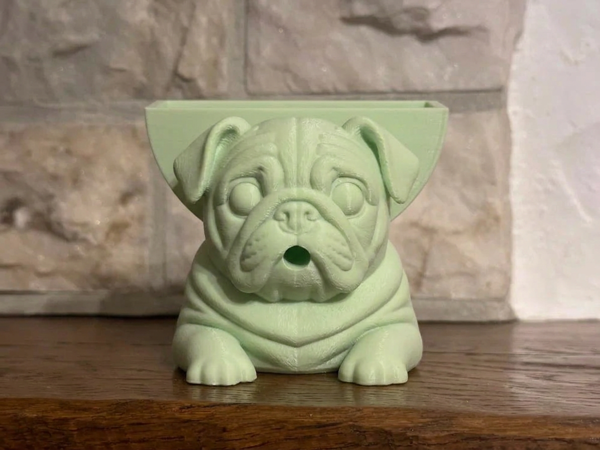 Winston the English Bulldog Sponge Holder